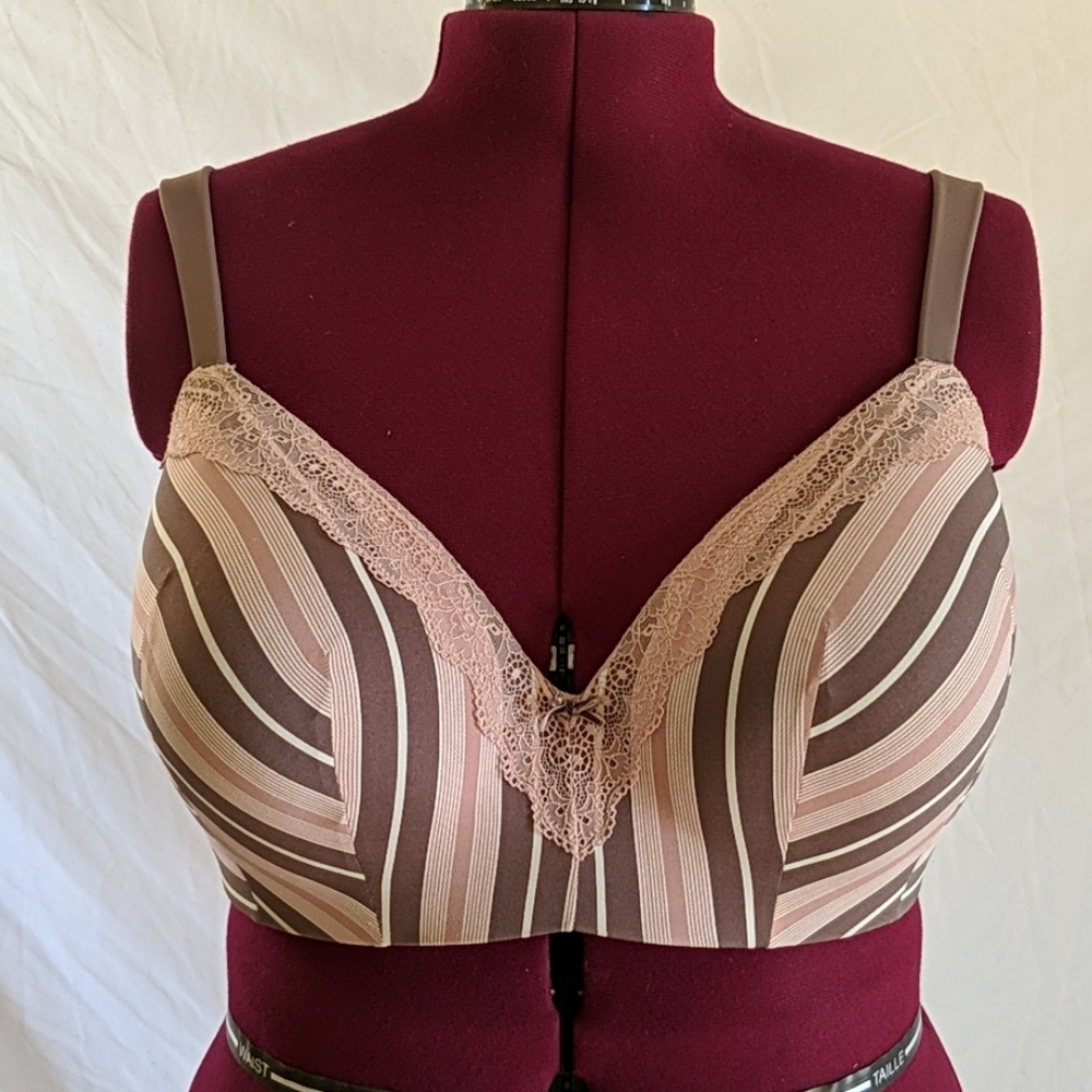 Cacique no wire push-up support 44DDD padded used